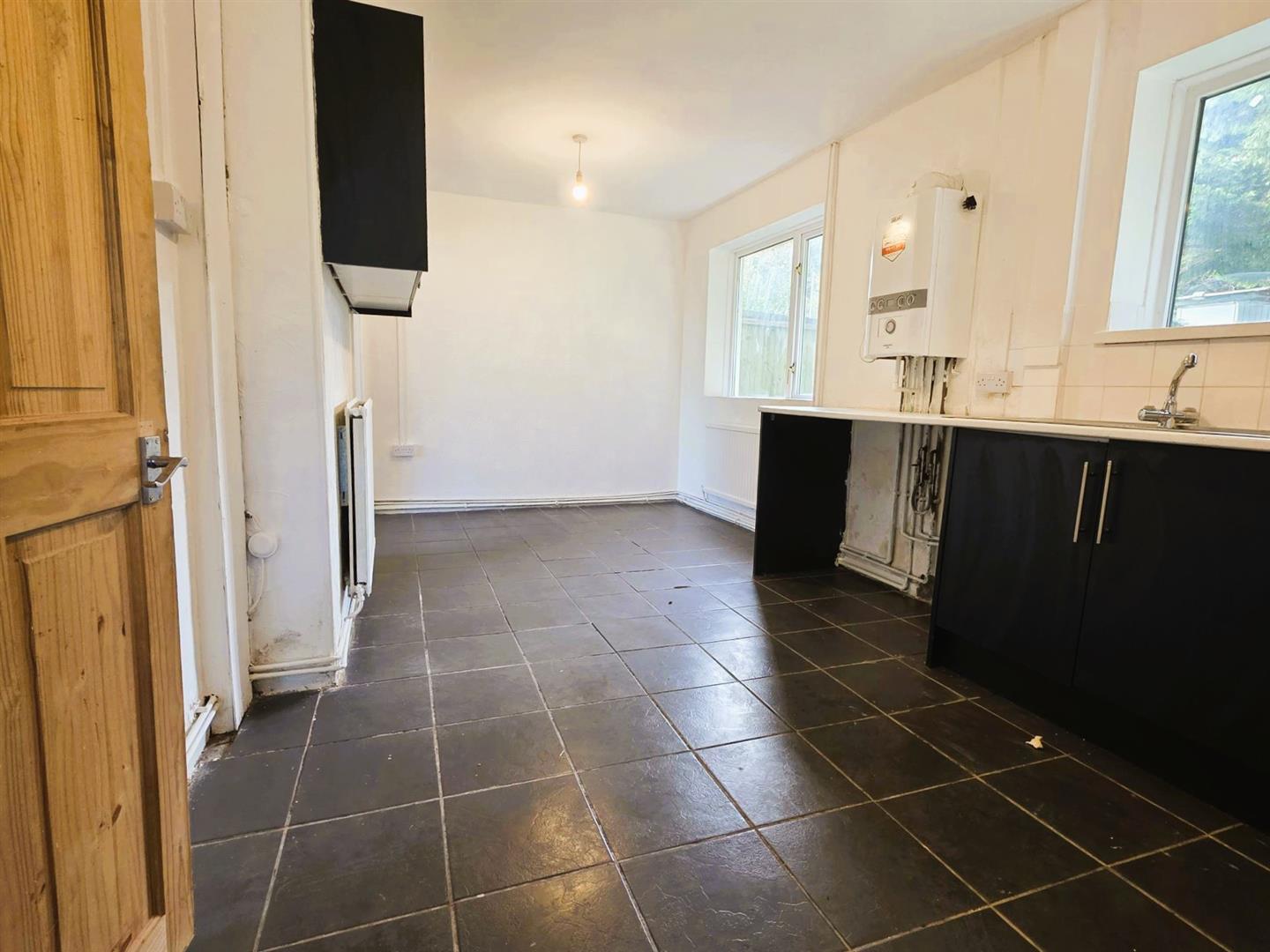 Tir Capel, Llanelli, SA14 8SW